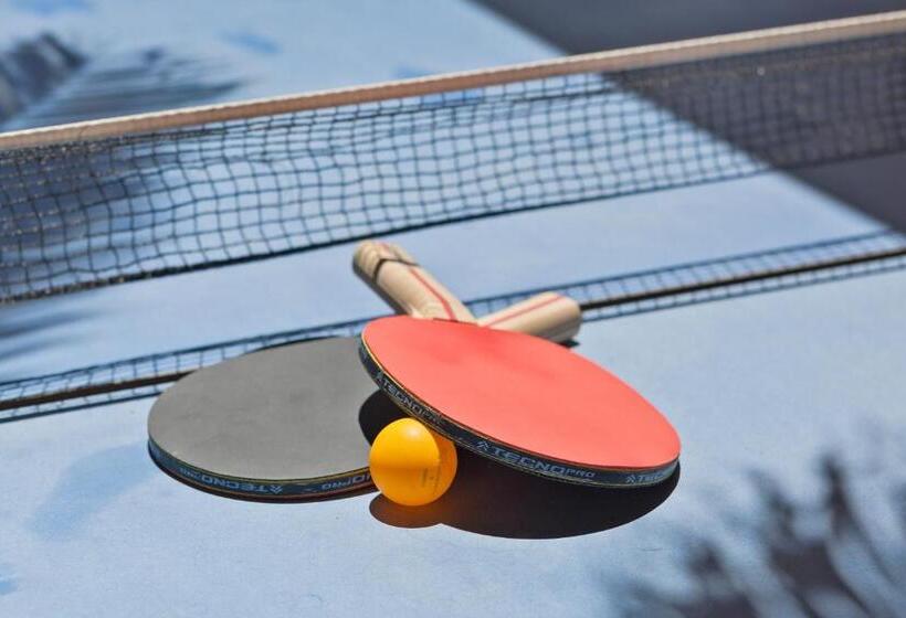 Long Beach Hotel & Resort