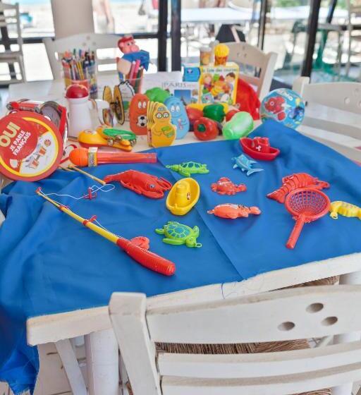 Long Beach Hotel & Resort