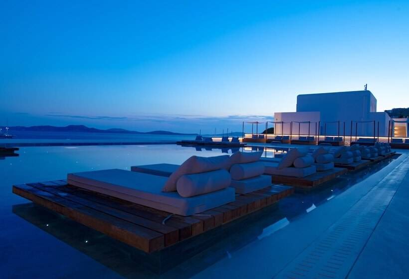 هتل Manoula S Beach Mykonos Resort