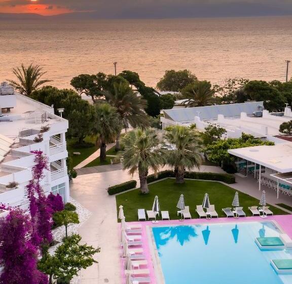 فندق Marathon Beach Resort