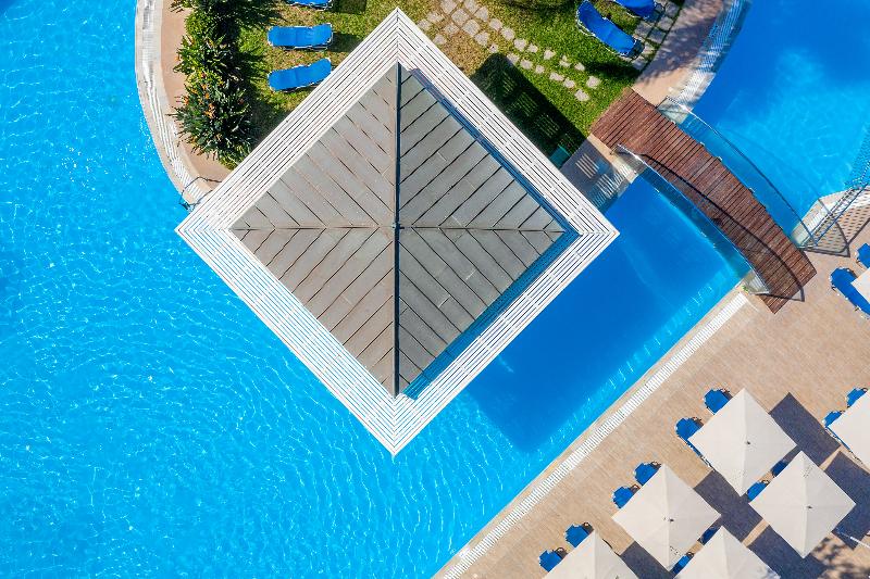 هتل Oceanis Beach