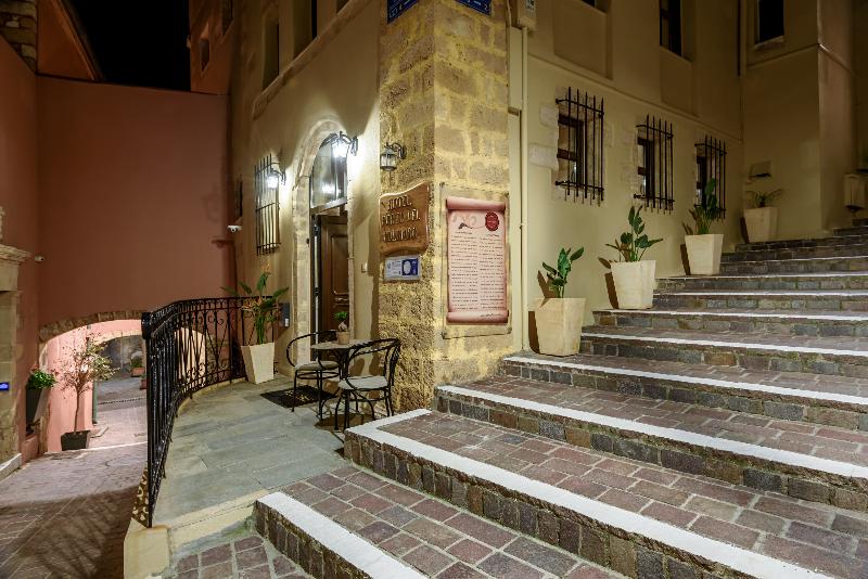هتل Porto Del Colombo Traditional Boutique