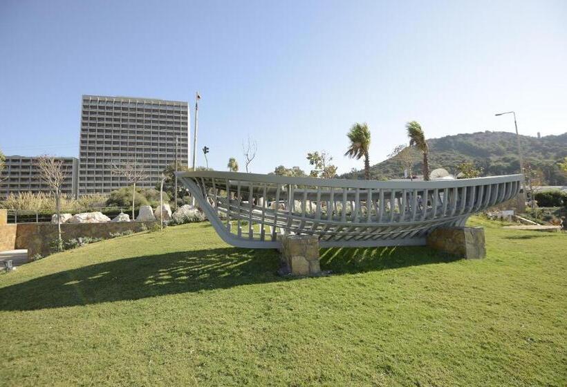 هتل Rodos Palace