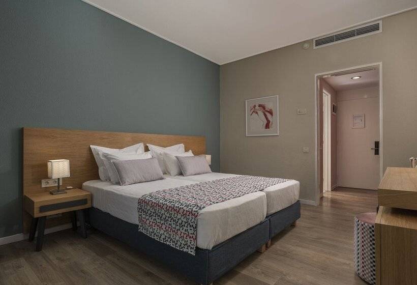 هتل Skiathos Palace