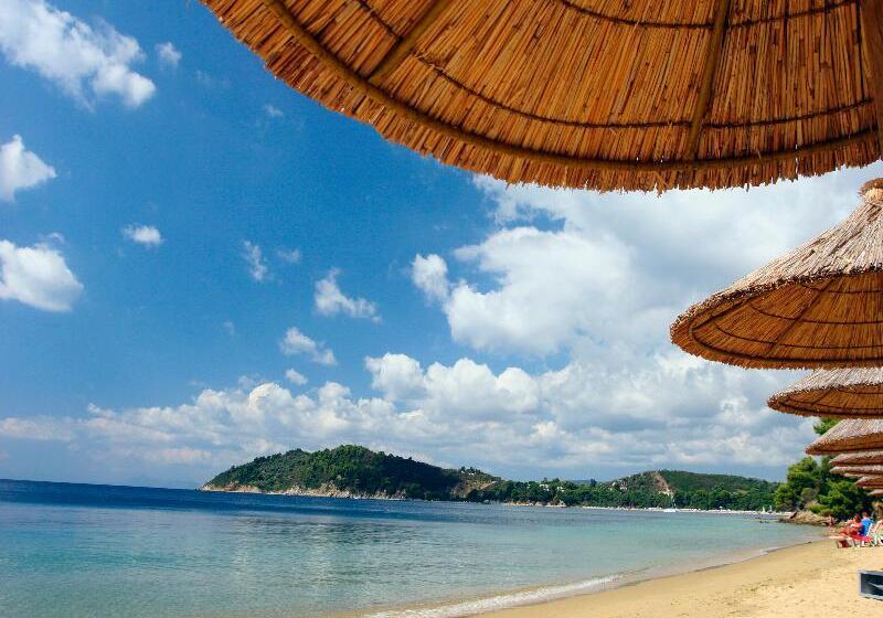 هتل Skiathos Palace