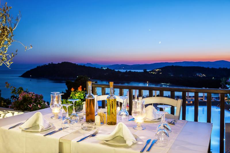 هتل Skiathos Palace