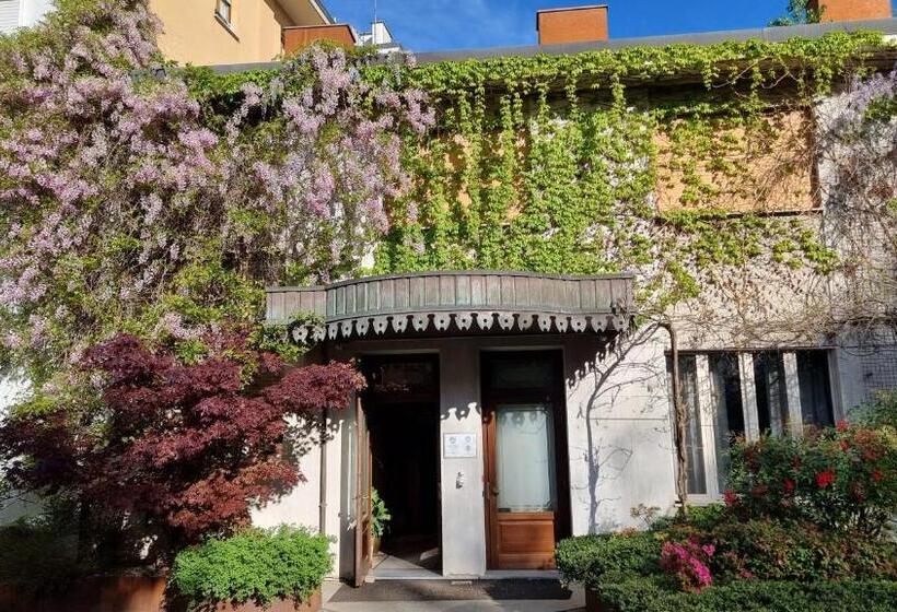 בית מלון כפרי Albergo Trieste