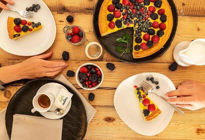 בית מלון כפרי Ambiez