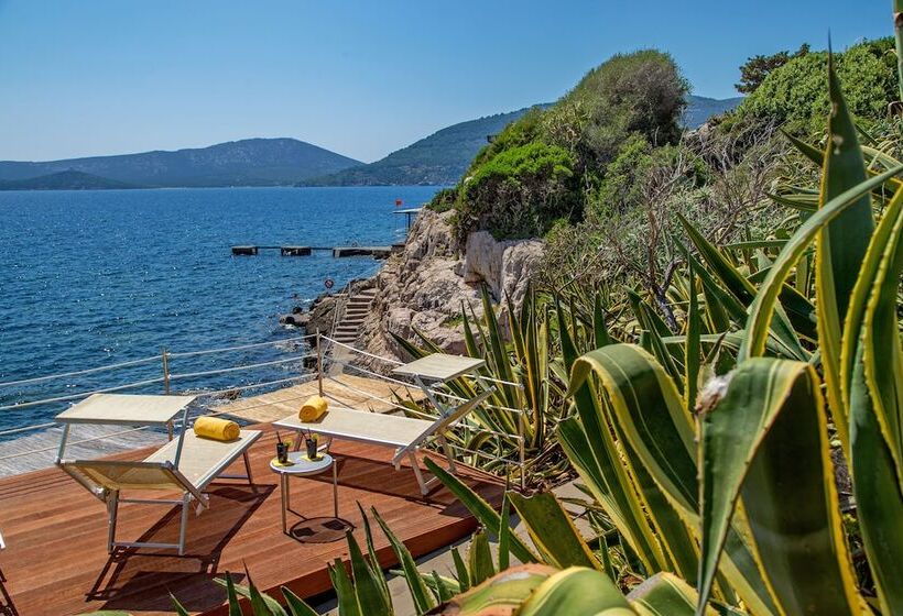 El Faro Hotel & Spa