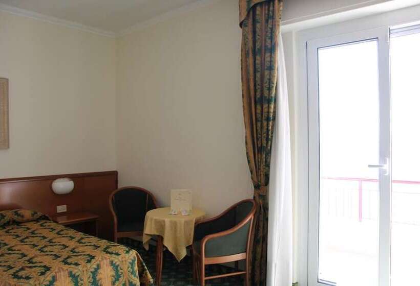 호텔 Europa & Concordia