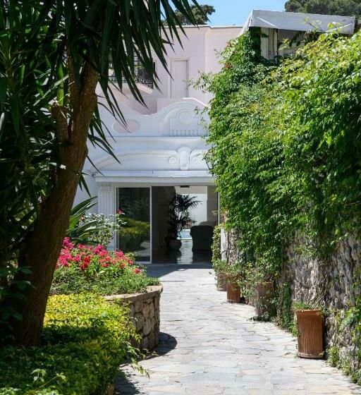 هتل La Residenza Capri