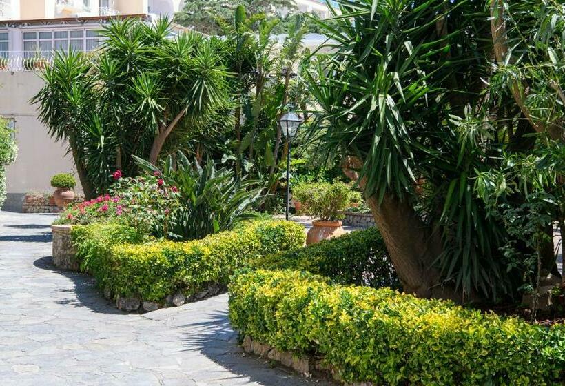 هتل La Residenza Capri