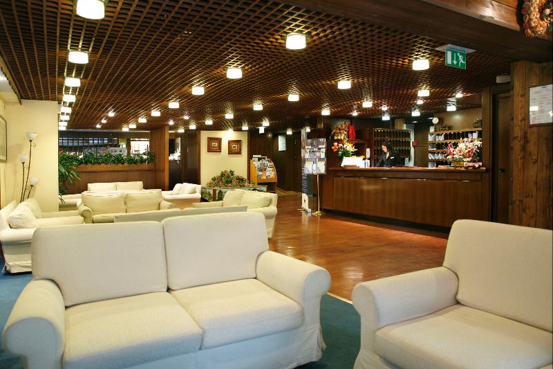 هتل Les Jumeaux Courmayeur