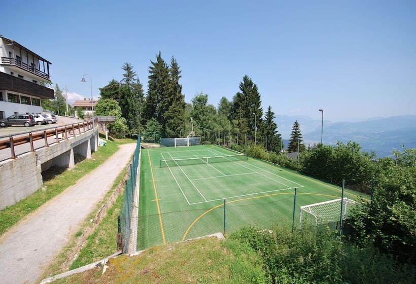 Отель Monte Bondone