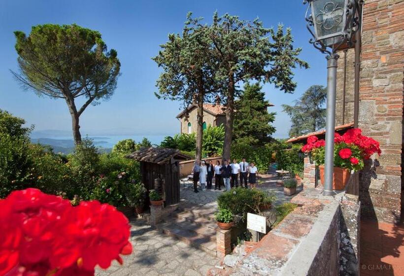 فندق Relais La Fattoria