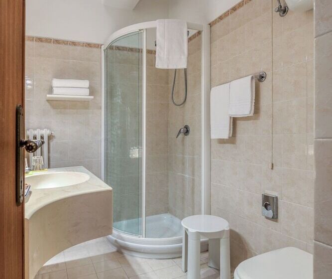 فندق Relais La Fattoria