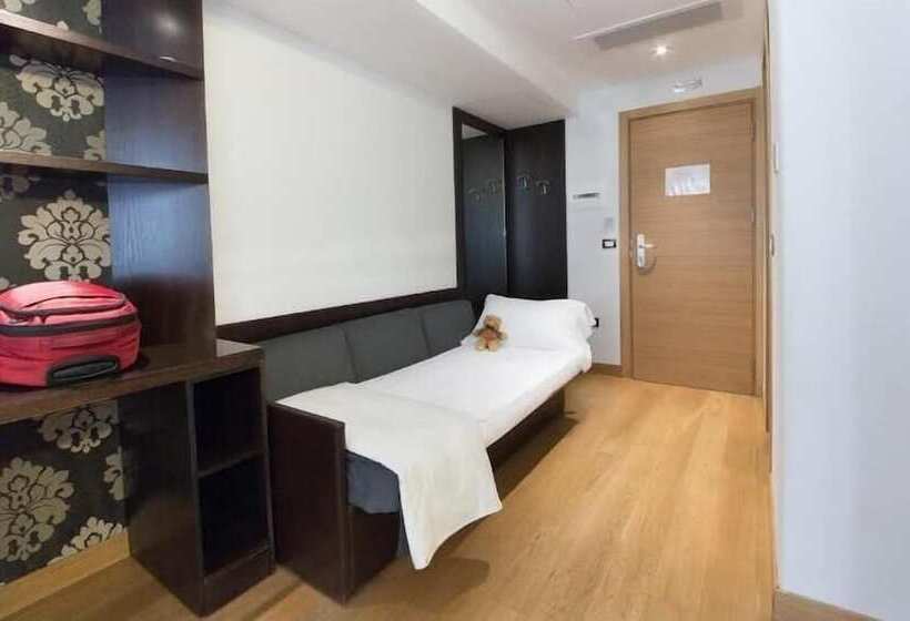 هتل Royal Caserta