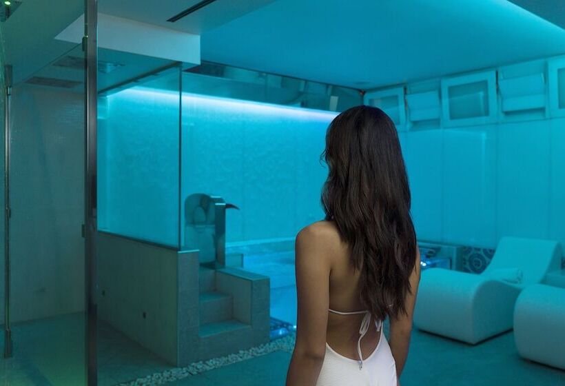 هتل Villa Athena Resort