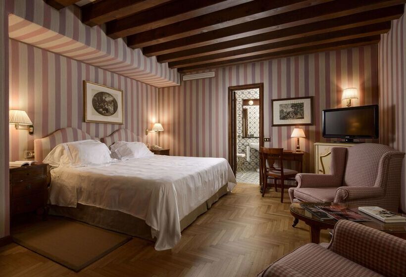 هتل Villa Cipriani