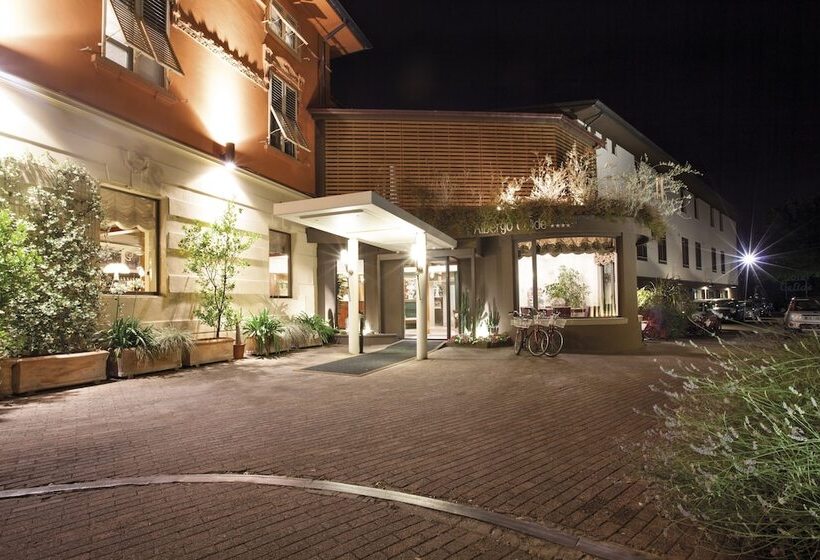 هتل Albergo Celide
