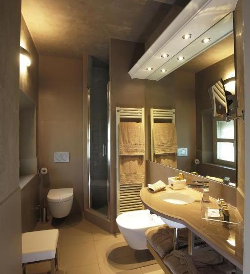 هتل Albergo Celide
