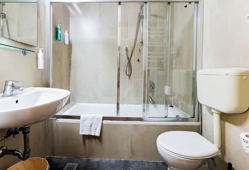 هتل Albergo Firenze