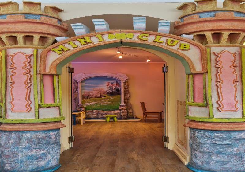 هتل Th Madonna Di Campiglio | Golf