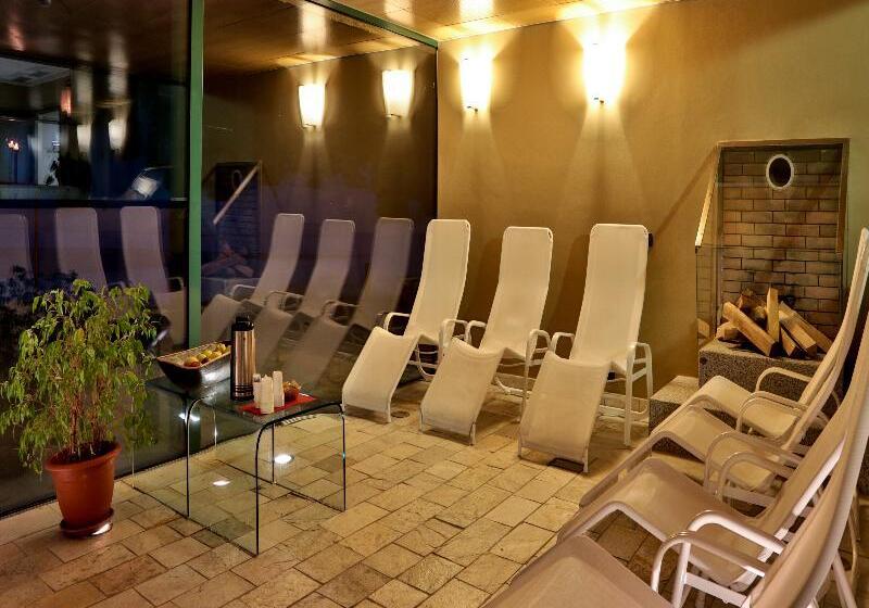 هتل Th Madonna Di Campiglio | Golf