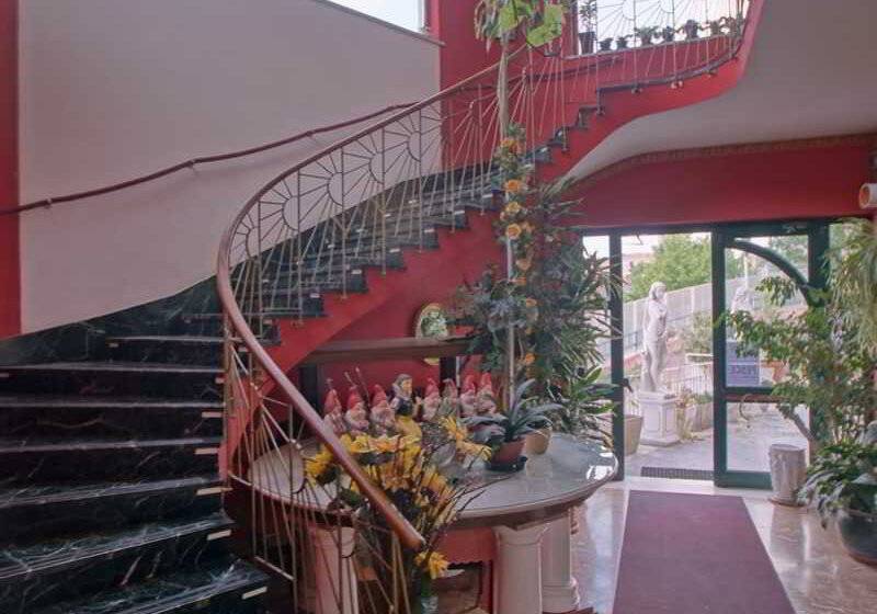 ホテル Grande Albergo Abruzzo
