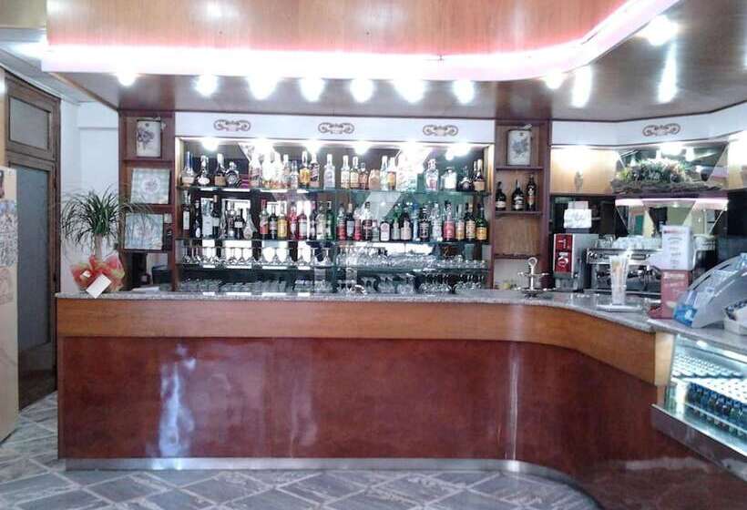 ホテル Grande Albergo Abruzzo