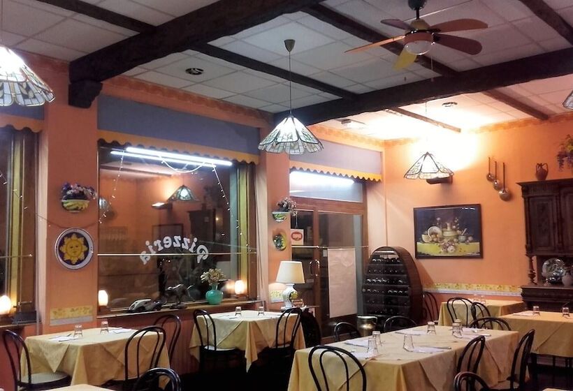 ホテル Grande Albergo Abruzzo
