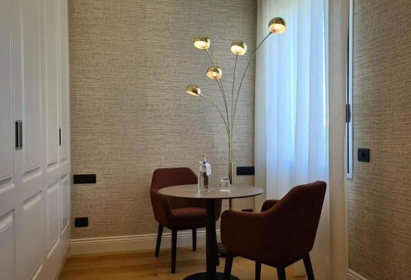 فندق Jolly Charme Suite
