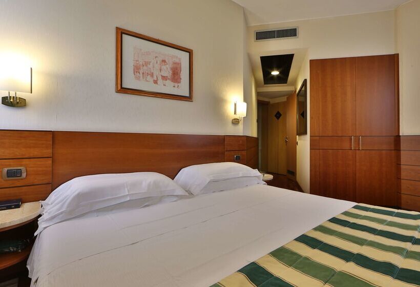 Mirage Sure Hotel Collection By Best Western