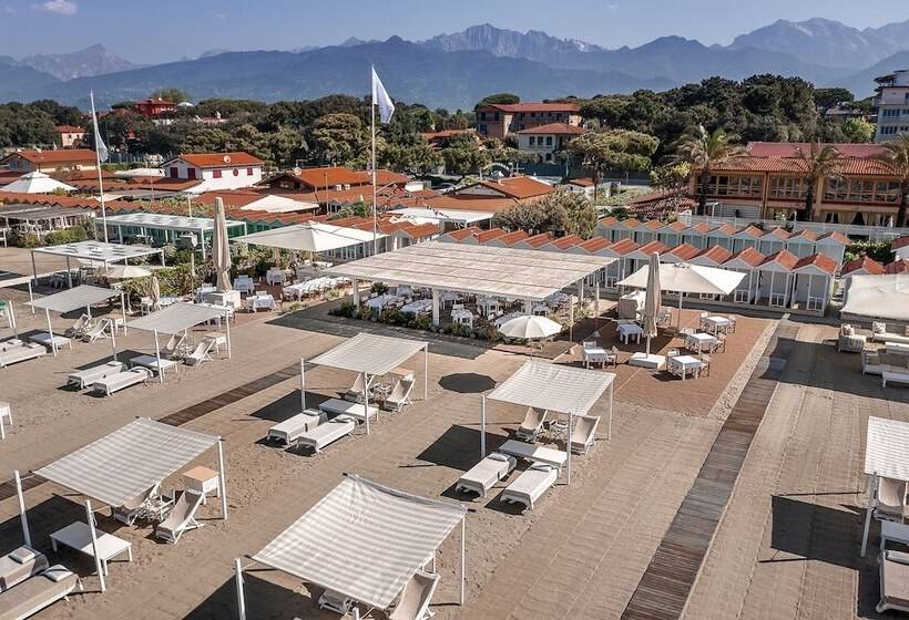 هتل Principe Forte Dei Marmi   Resort & Spa