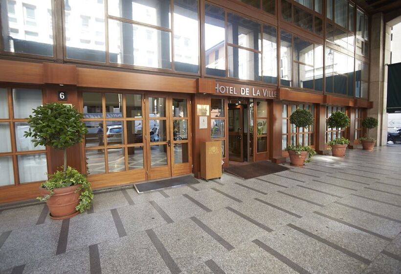 Hotel Sina De La Ville