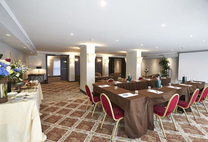 Hotel Sina De La Ville