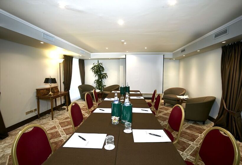 Hotel Sina De La Ville