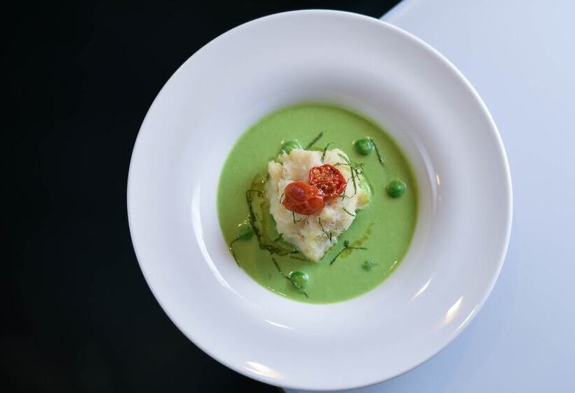 Hotel Sina De La Ville