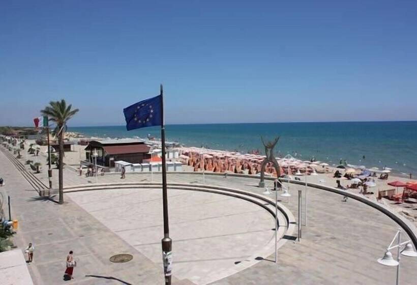 فندق Turismo