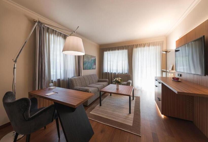 هتل Mignon Meran Park & Spa