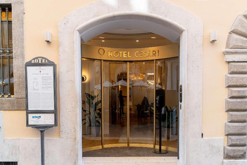 9hotel Cesari