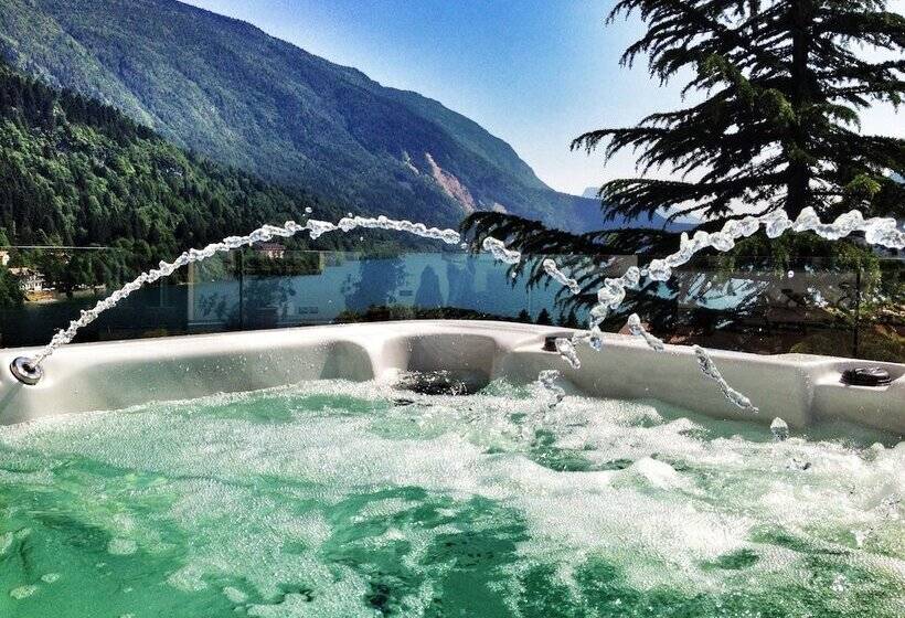 فندق Ariston Lake View