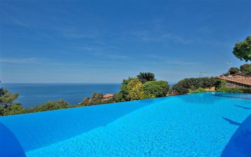 Boutique Hotel Torre Di Cala Piccola