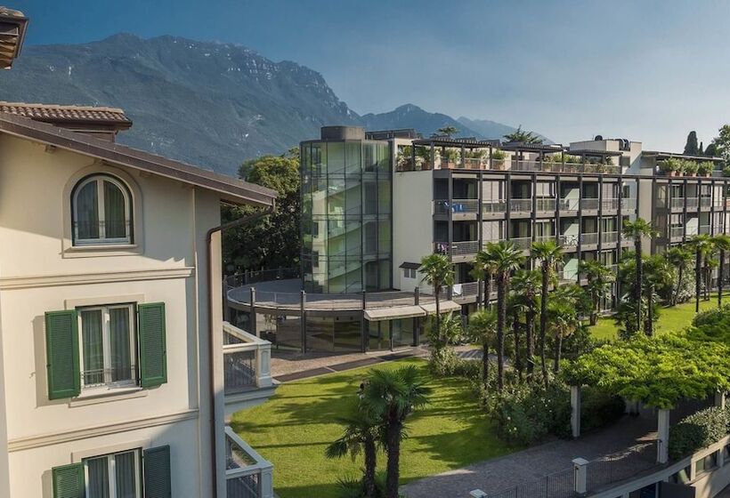 هتل Du Lac Et Du Parc Grand Resort