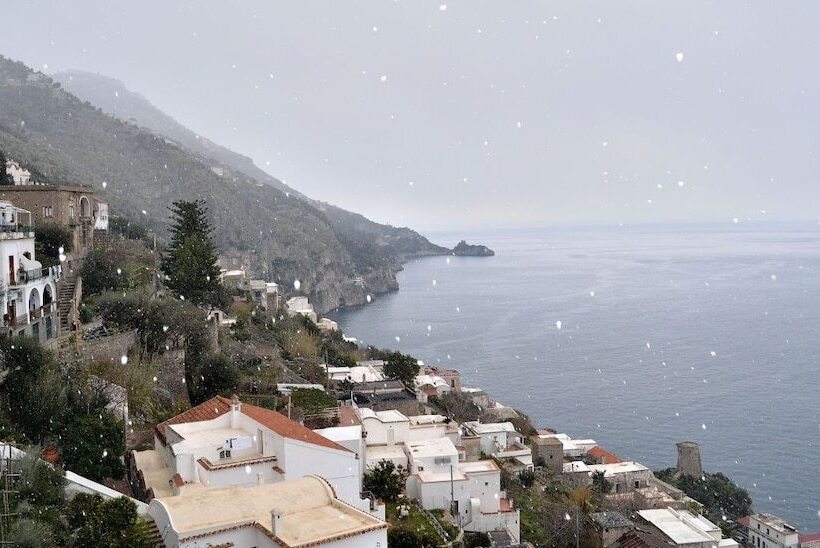 Отель Le Fioriere