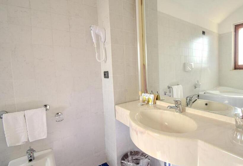 هتل Mursia Resort & Spa