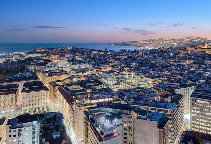 هتل NH Napoli Panorama