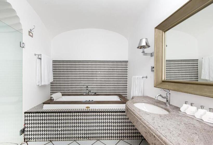 هتل Villa Franca