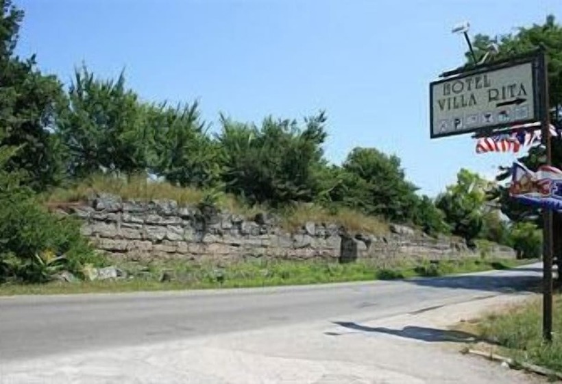 هتل Villa Rita