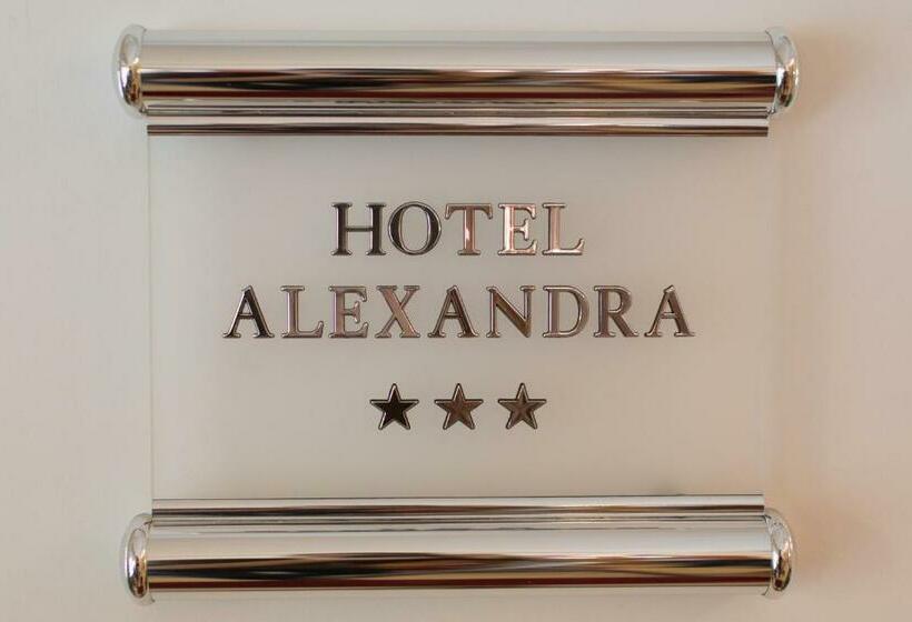 هتل Alexandra